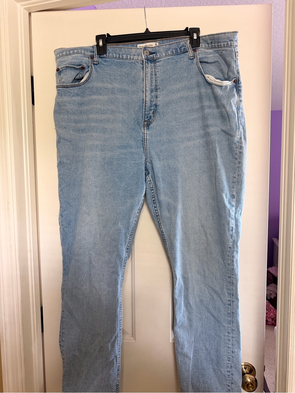 Abercrombie & Fitch 90s Curve Love Slim Straight Ultra High Rise Jeans